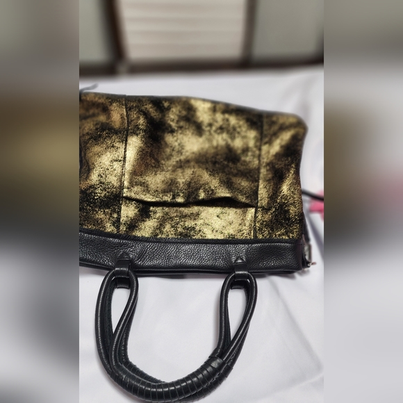 NWOT AIMME PURSE. - Picture 9 of 9